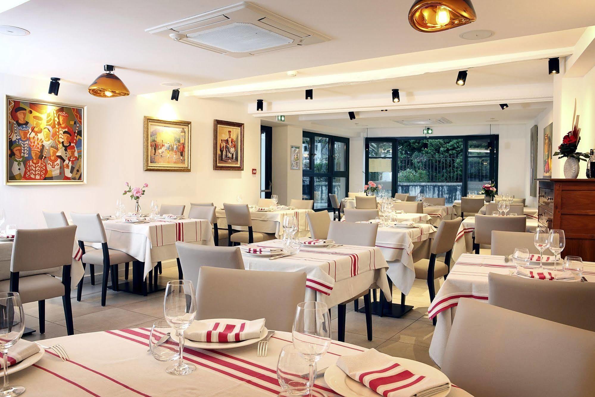 De La Nivelle Hotel Saint-Pée-sur-Nivelle Esterno foto